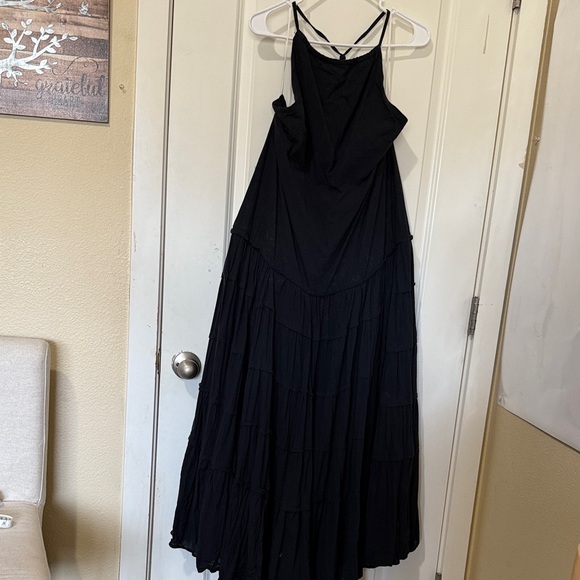 Somewhere Sunny Halter Black Maxi Dress - Picture 3 of 8